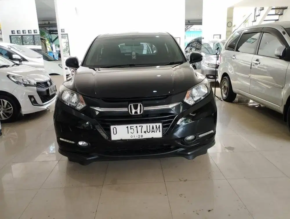 Honda Hrv E cvt metic 2017 Dp 5jt