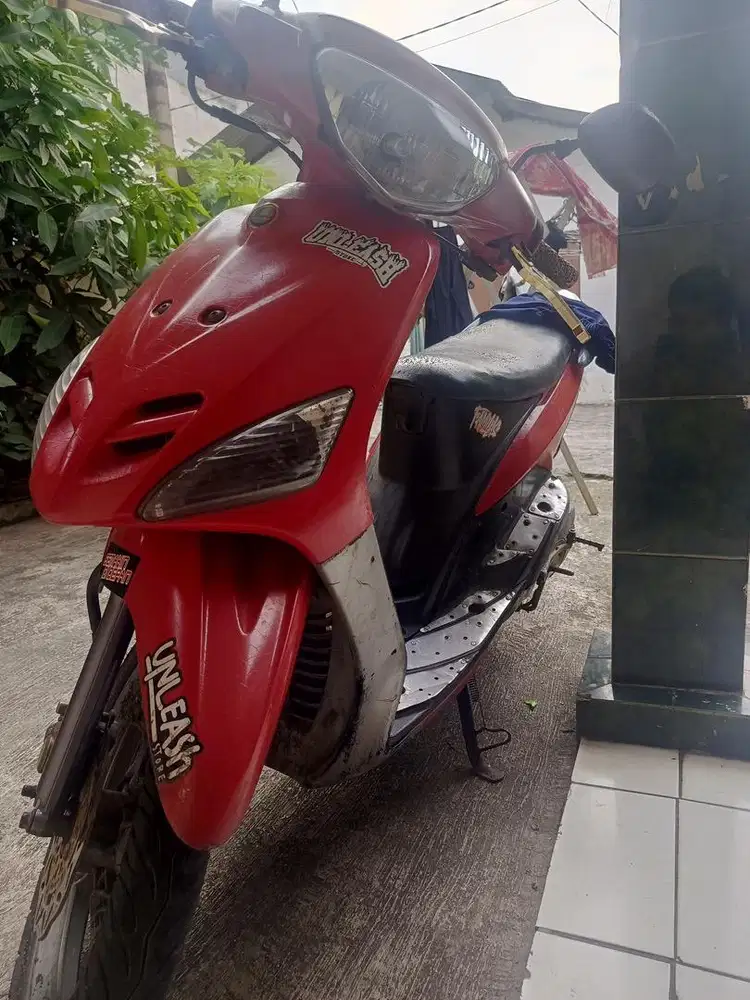 Yamaha Mio Sporty 2005