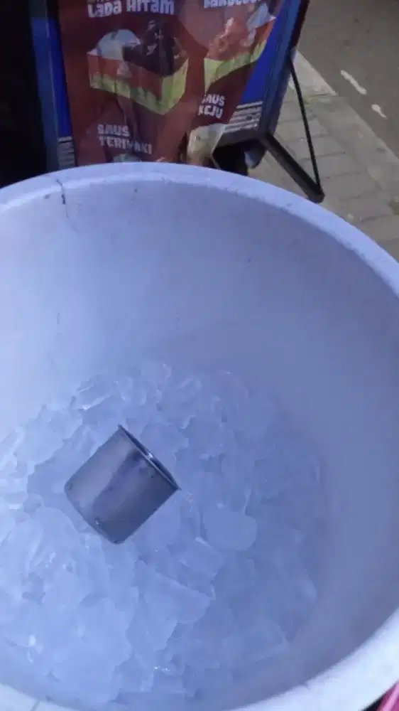 Loker jaga esth solo kusus cowok