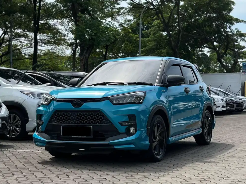 TOYOTA RAIZE GR SPORT 1.0 TURBO AT 2022