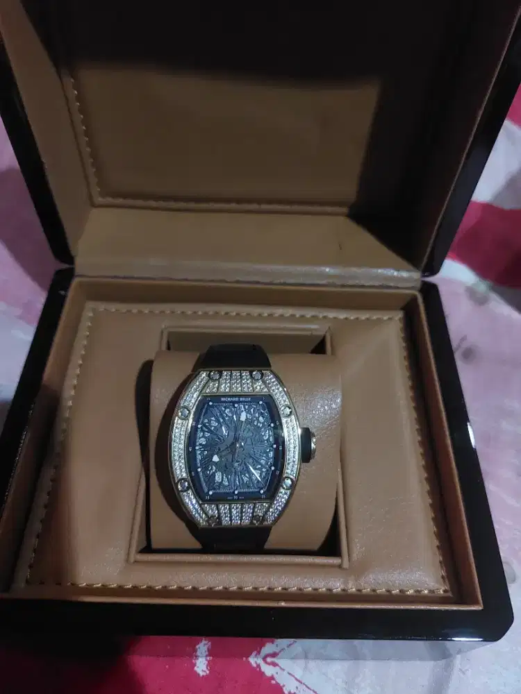 Jam tangan richardmille