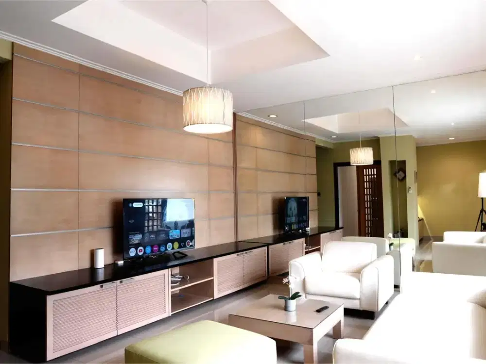 Dijual Rumah Bagus Full Furnished di Sayap Pasteur