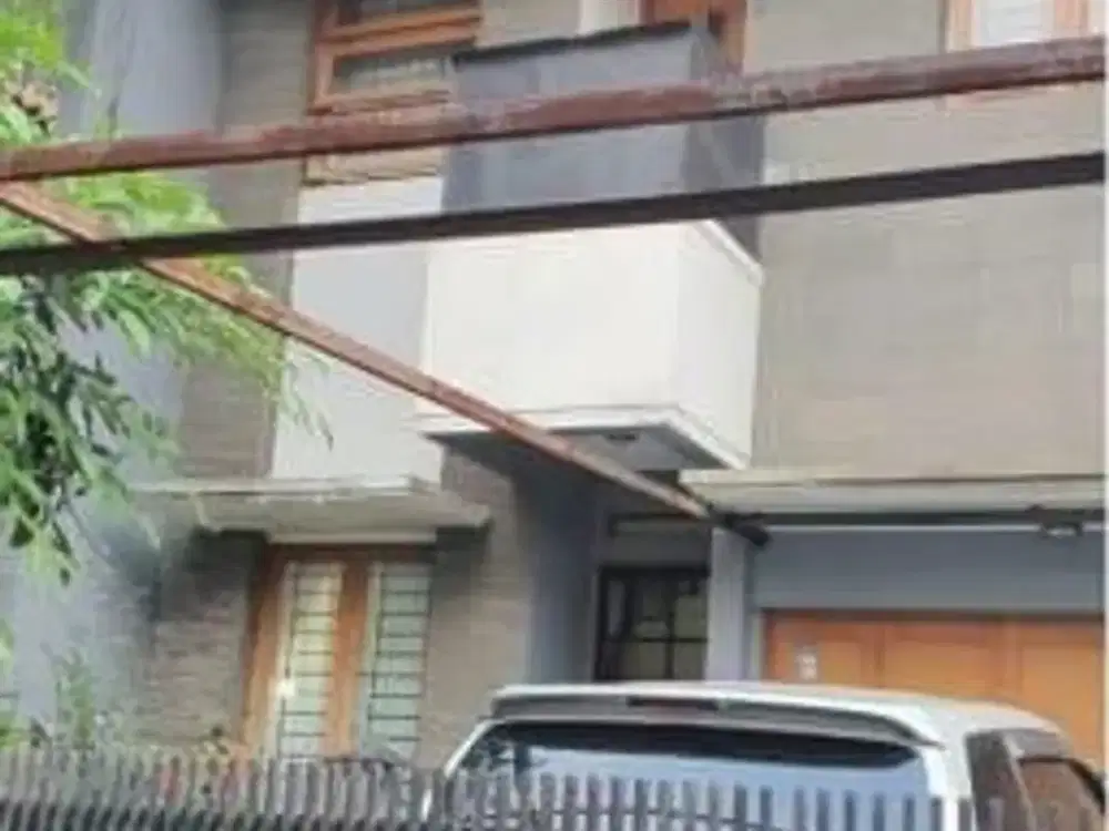 Rumah Bagus Siap Huni di Sayap Dago, Bandung