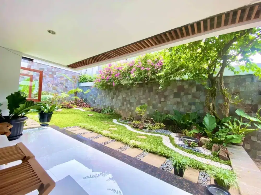 Rumah Lux Siap Huni di Bandung Utara, Budisari