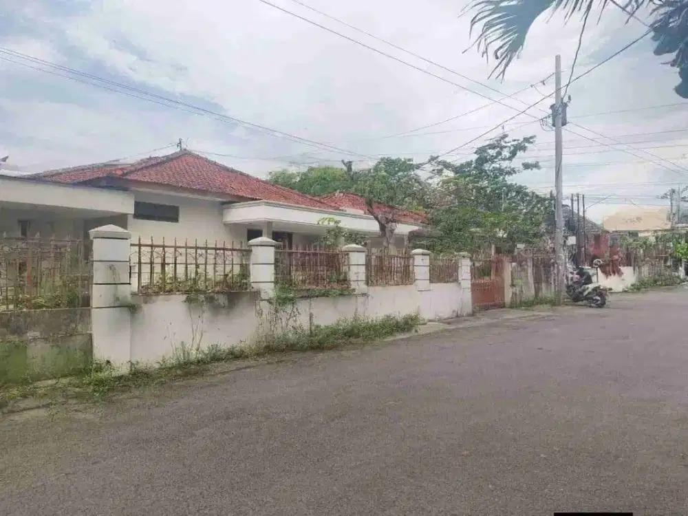 RUMAH SERENGAN KOTA SOLO