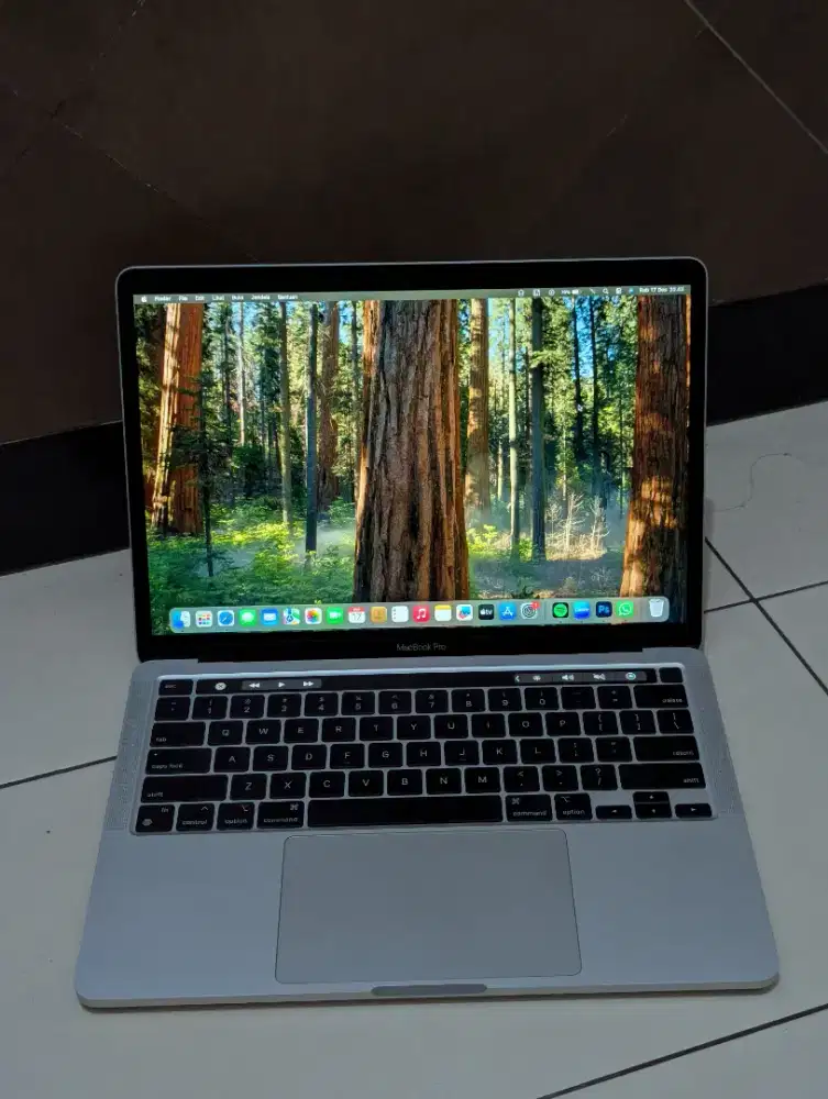 Macbook Pro M1 16/255gb