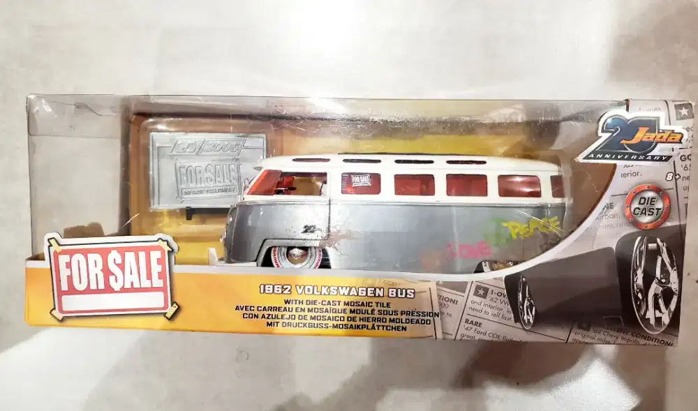 Jada 20Anniversary 1/24 Volkswagen 1962 Bus ForSale
