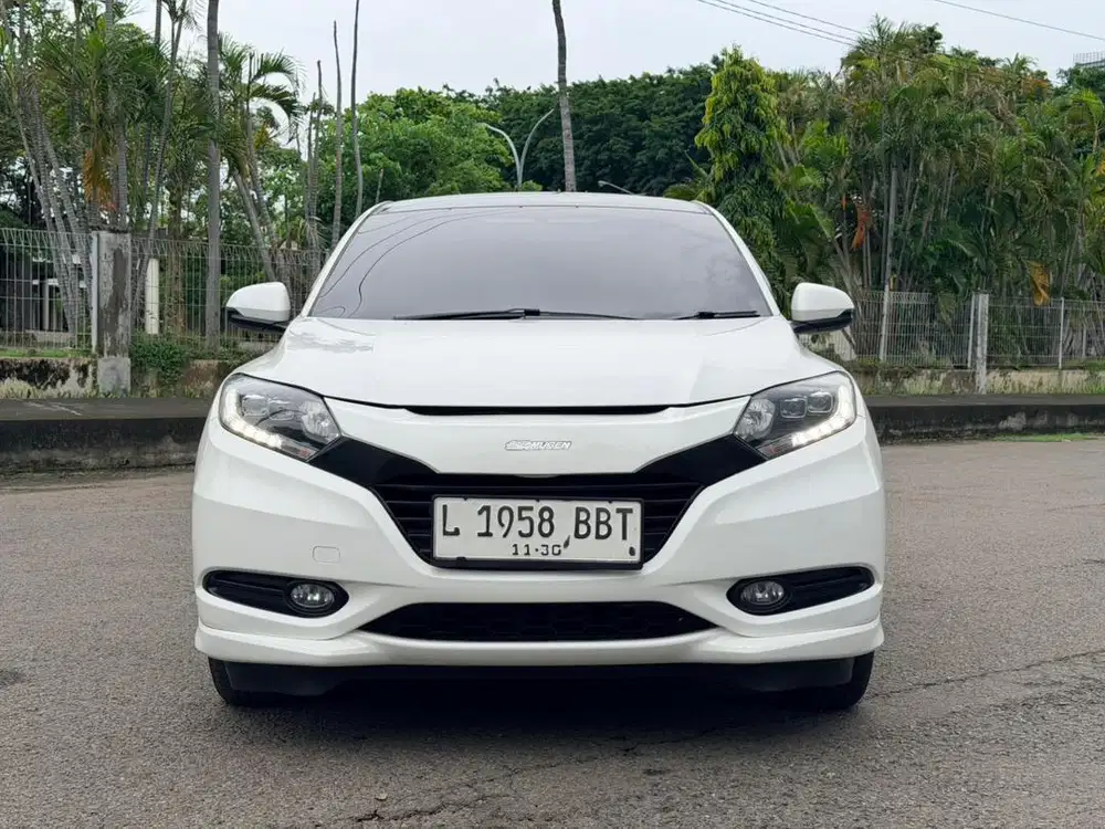Honda HRV Prestige 1,8 Matic Sunroof KM 60rb PAJAK BARU Istimiwa Poll