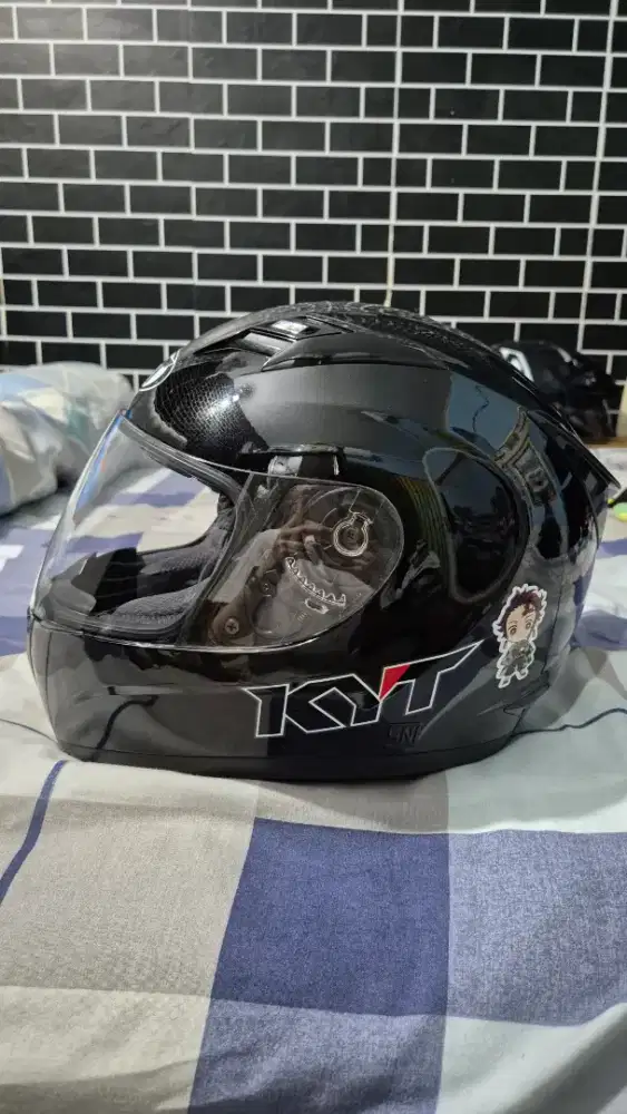 KYT RC7 BLACK full face
