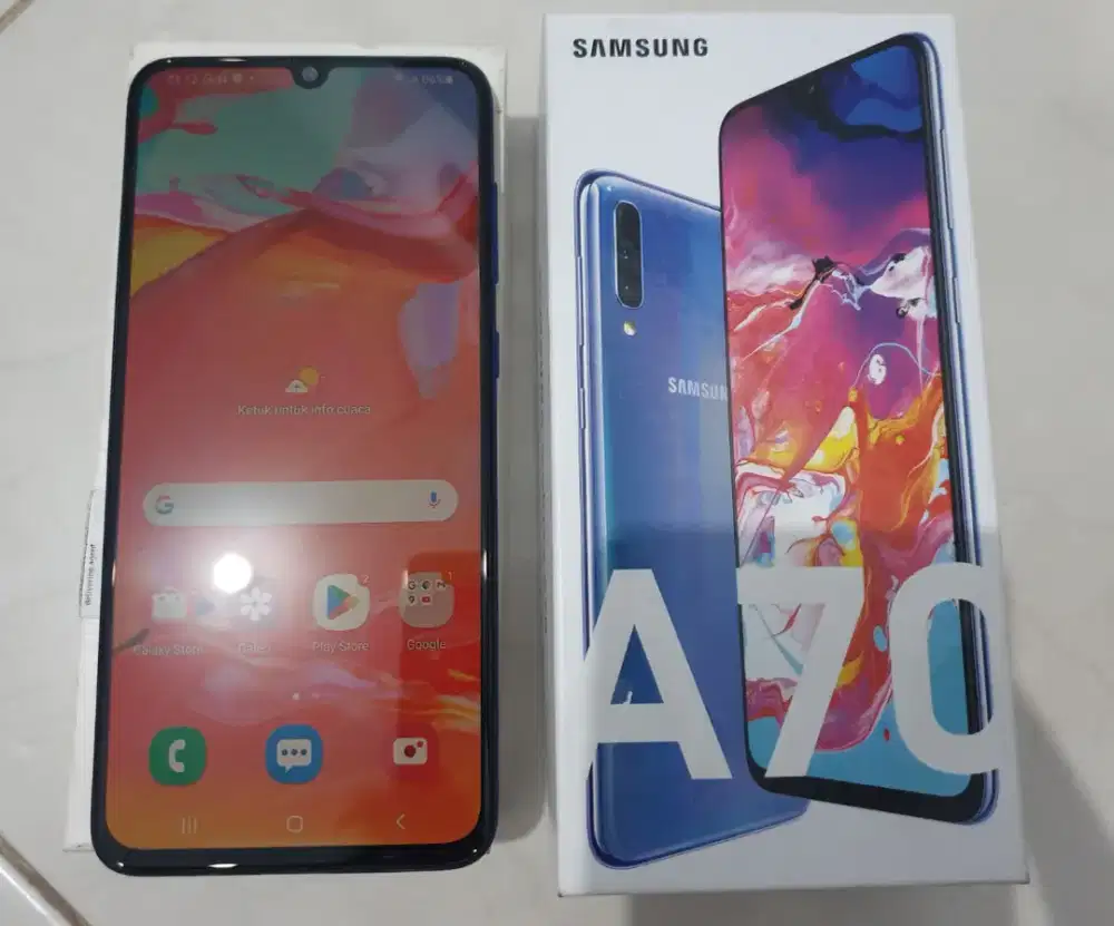 Samsung A70 6/128 GB Fulset mulus normal siap pakai