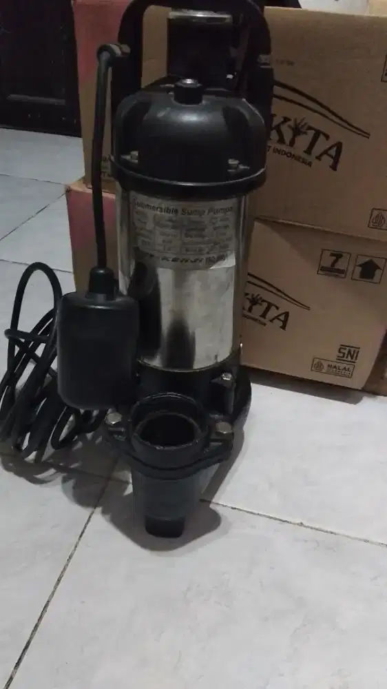 Pompa celup air kotor