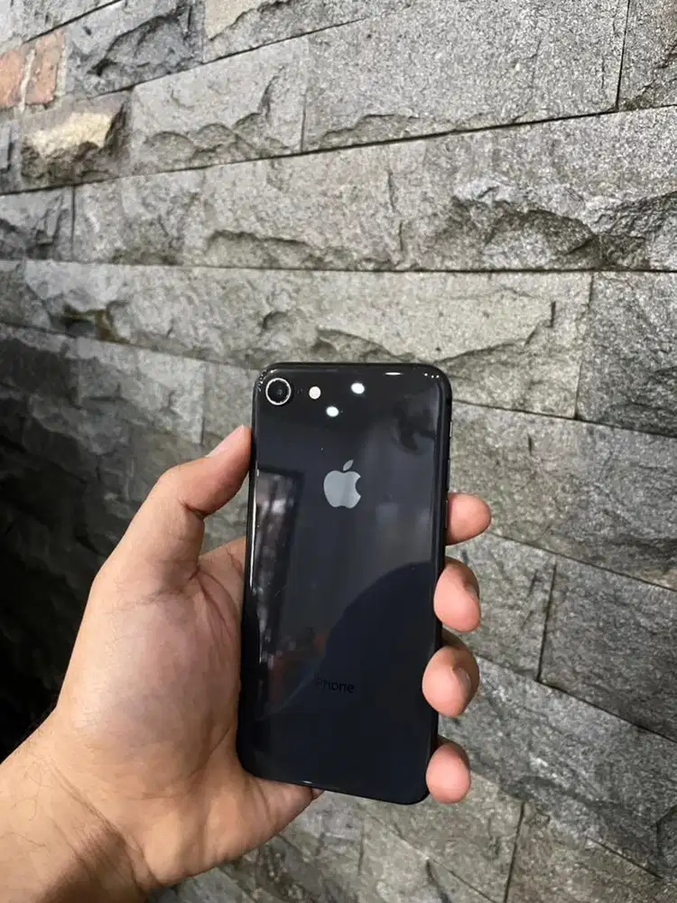 Iphone 8 64 Gb Alloprator