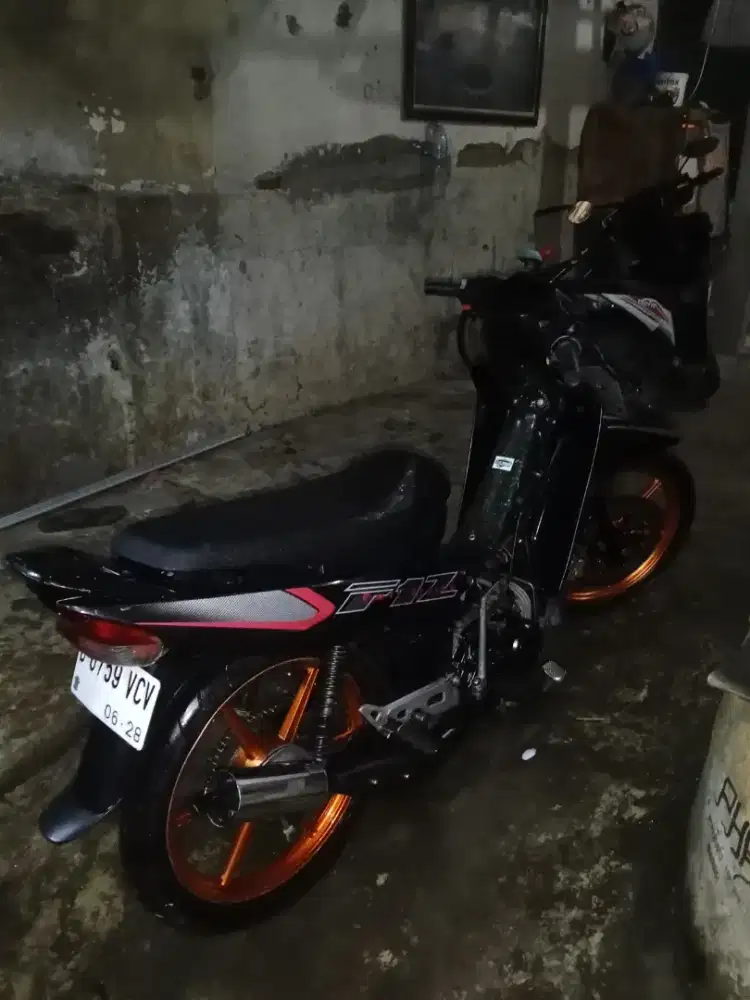 Yamaha f1zr tahun 1997