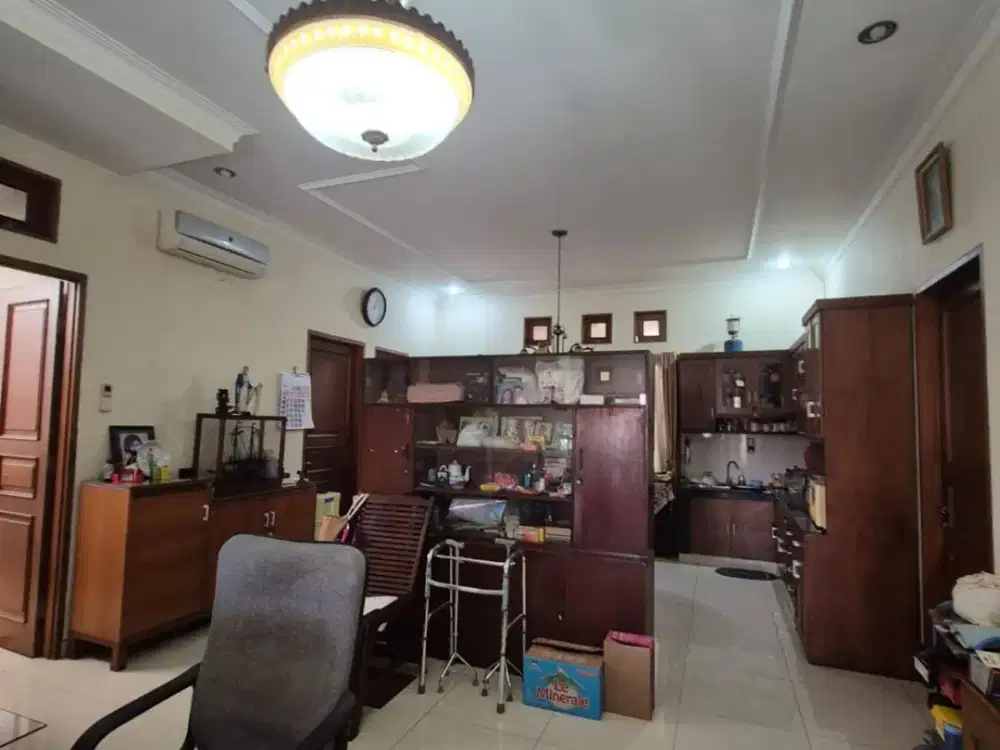 Dijual Rumah Komplek Sekneg Kebayoran Lama