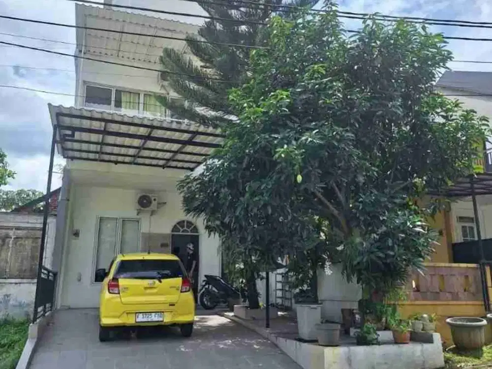 Jual cepat Rumah cantik di Sentul City