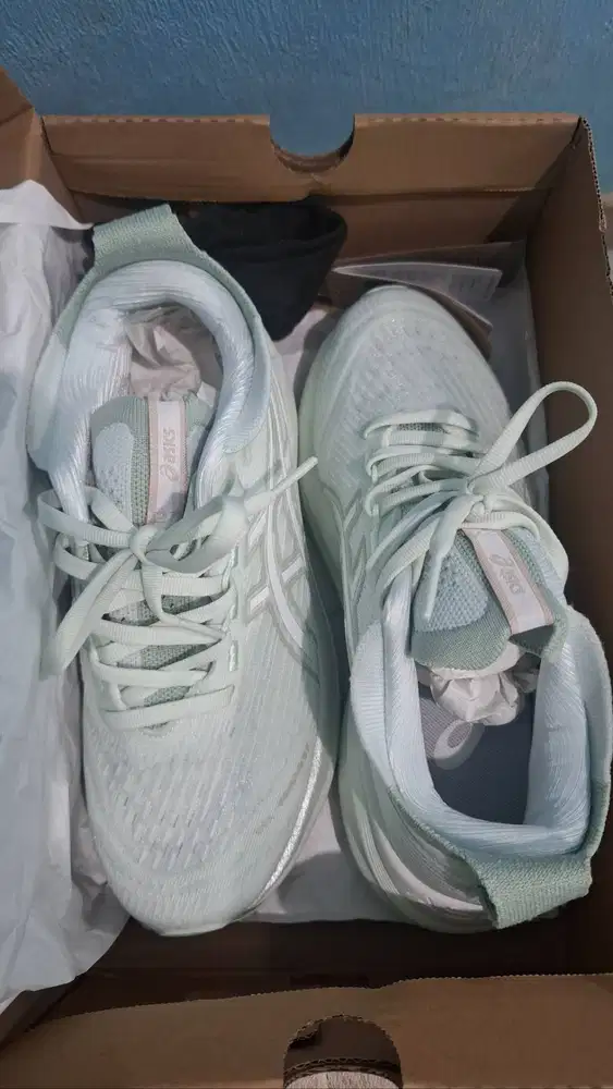 ASICS Gel Nimbus 27 Ori – Size 39 (24.5 cm) – Baru 1x Pakai – Mulus