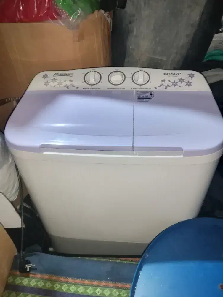 Mesin cuci ( Sharp )