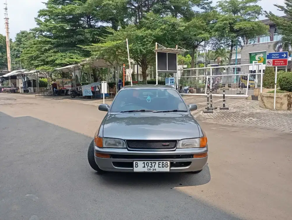 Great Corolla 92 AT