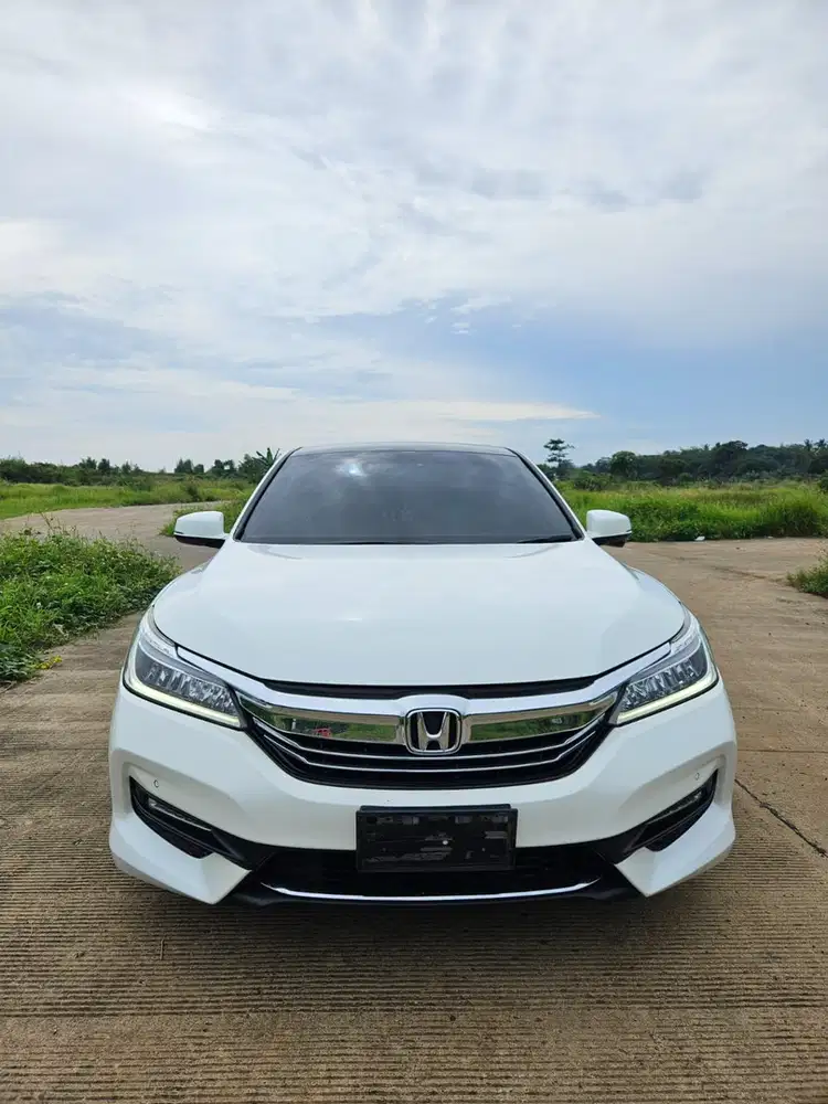 Honda Accord 2016 Bensin