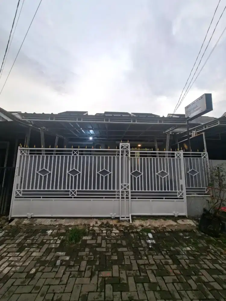 DiSewakan/Dikontrakan Bulanan Rumah Modern