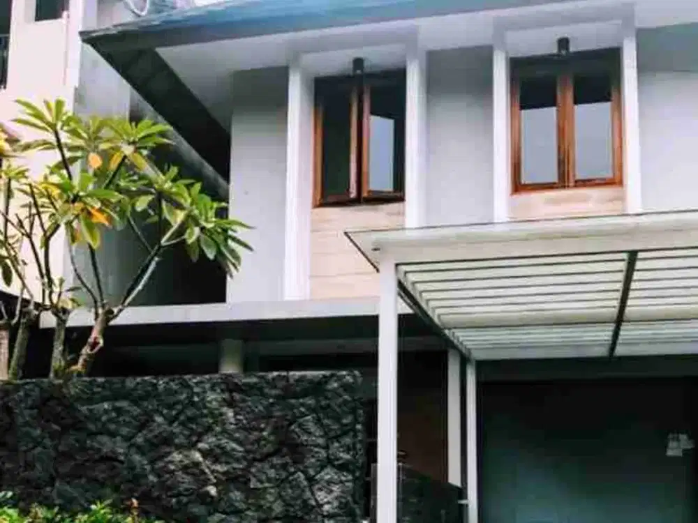 for sale rumah modern dalam komplek elit Alamanda Dago Permai, dekat simpang Dago Bandung