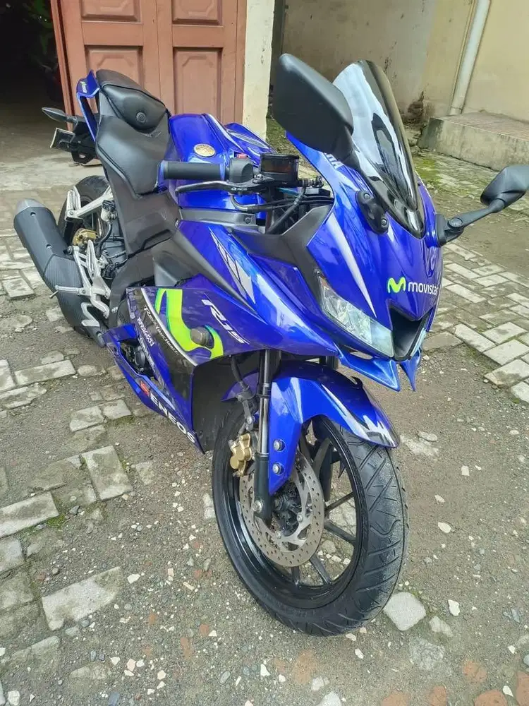 Yamaha YZF R15 V3 2018 Movistar Edition warna Biru 155 CC R15V3 Blue