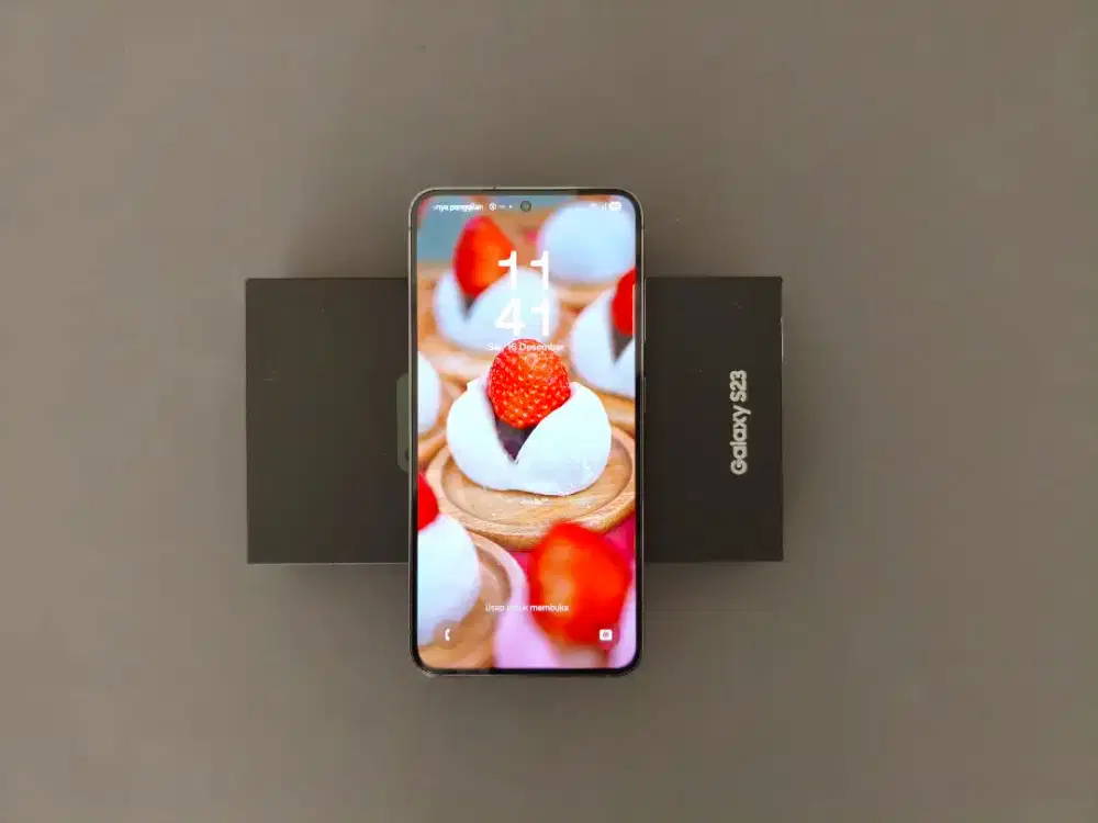 Samsung Galaxy S23 5G 8/256 - Fullset Istimewa, Ex Garansi Resmi