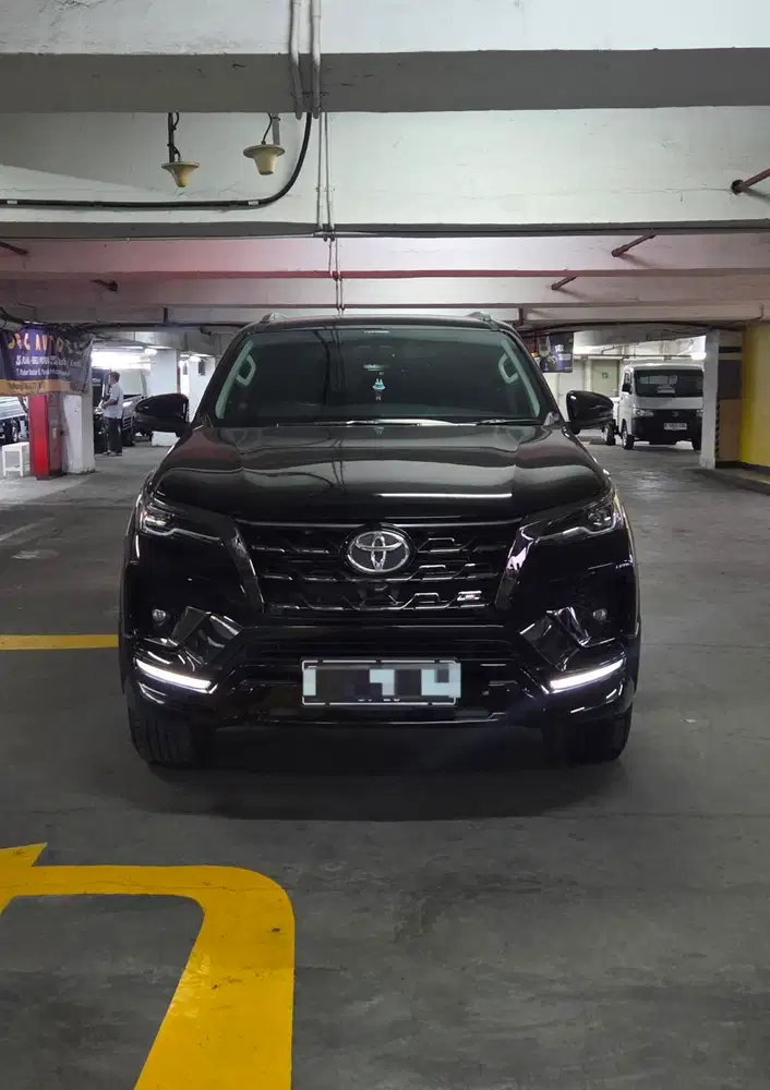 Km 9 Rb ! Fortuner VRZ 2.4 GR Sport 4x2 Diesel 2021