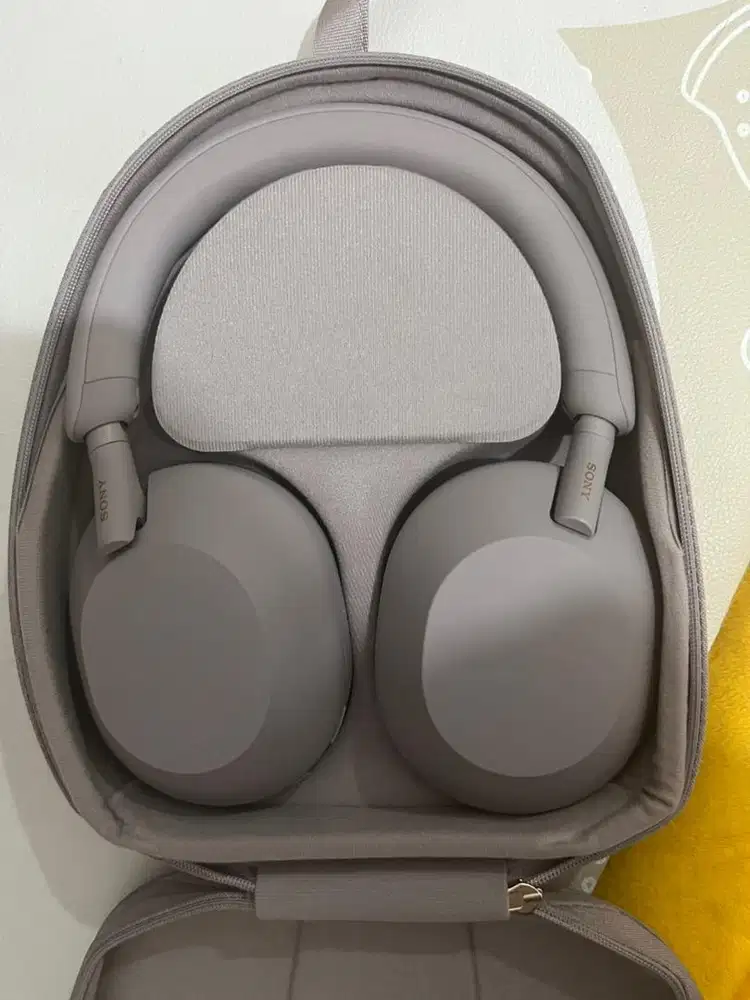 SONY WH-1000XM5 ori 5 bln pemakaian