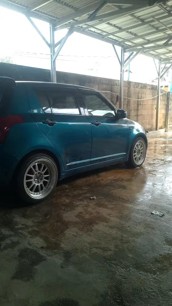 Suzuki Swift 2006 Bensin