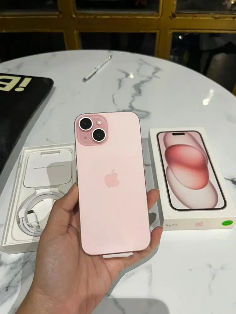 iPhone 15 128gb iBox garansi on