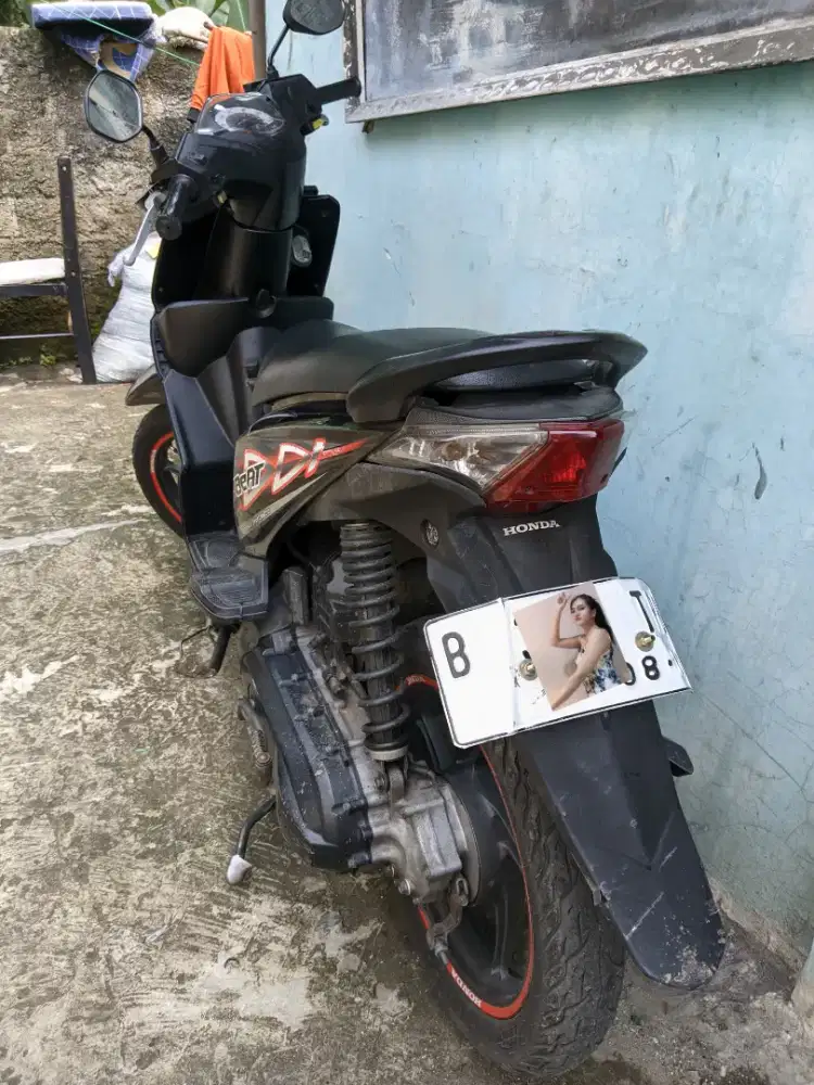 Dijual motor Honda beat