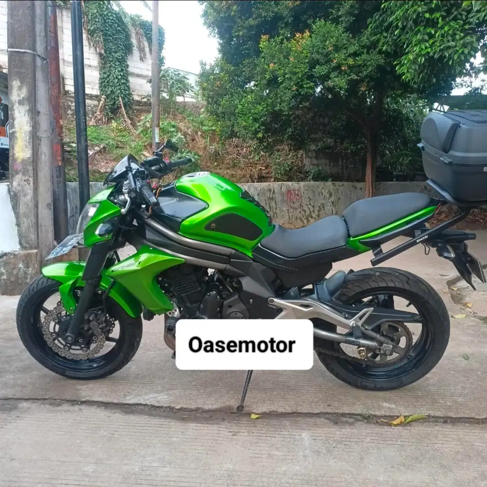 (B) Kawasaki Ninja ER-6N 650cc tahun 2012