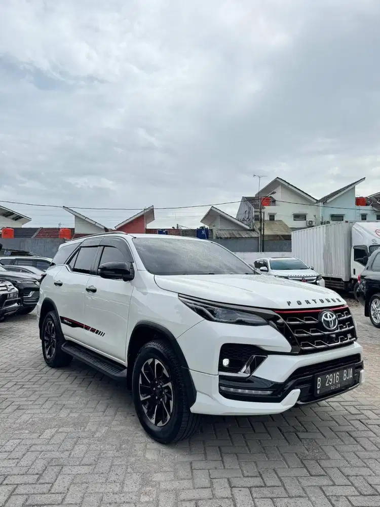 DIJUAL – TOYOTA FORTUNER TRD SPORTIVO DIESEL AT 2021