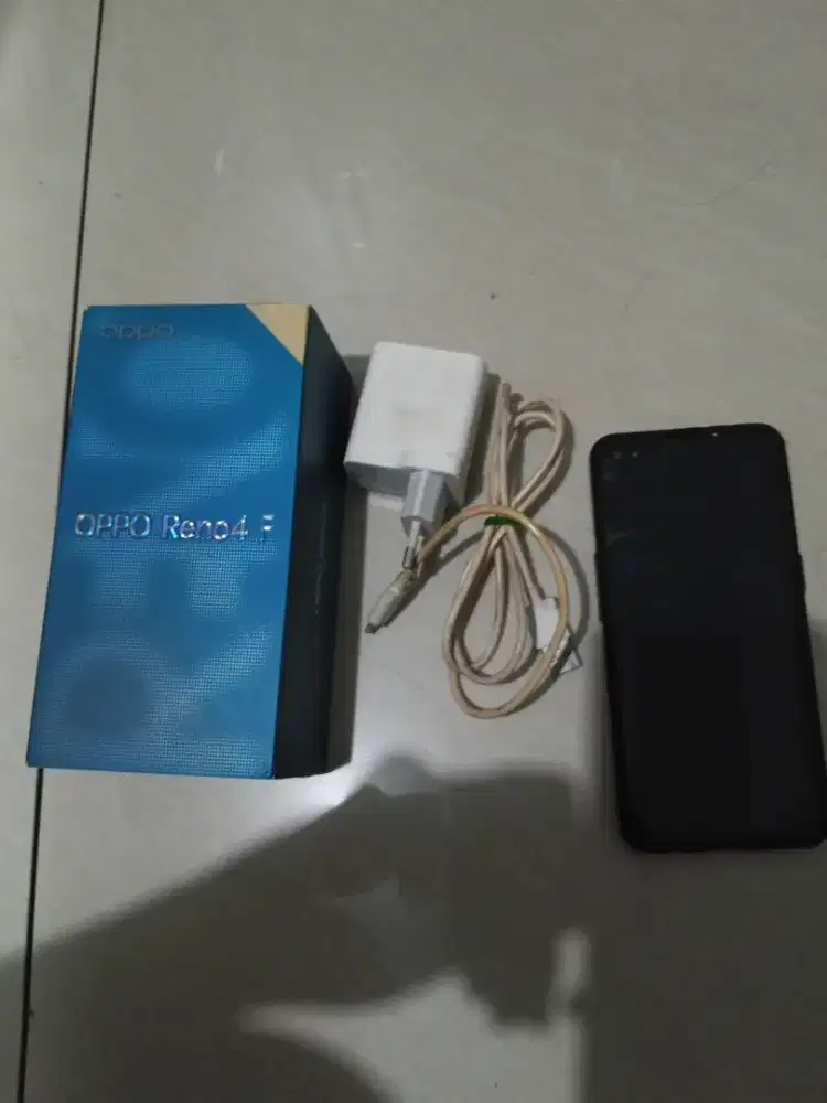 Oppo Reno 4F Bekas
