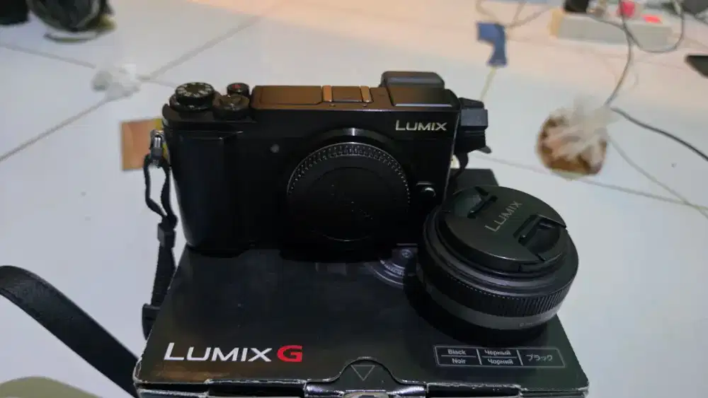 Lumix gx9 + lumix 20mm f1.7 asph