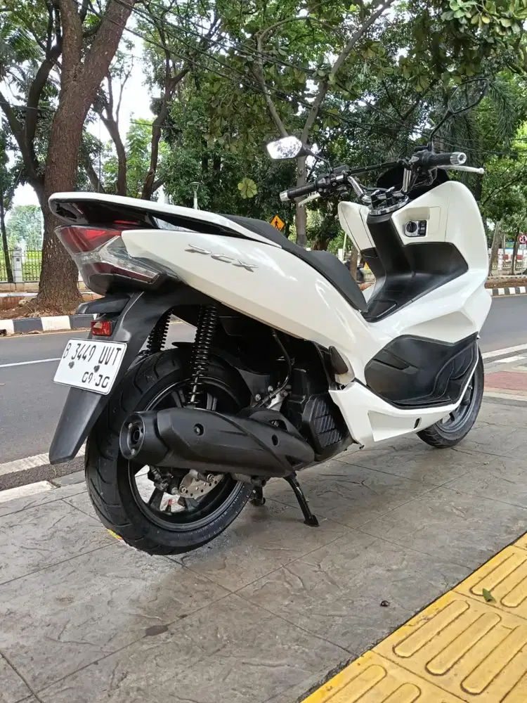 DP MINIM 2.500 CASH KREDIT HONDA PCX 150 CBS ISS THN 2020 PAJAK IDUP