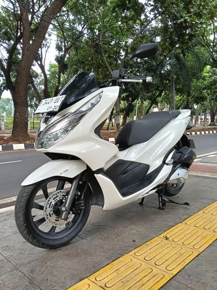 DP MINIM 2.500 CASH KREDIT HONDA PCX 150 CBS ISS THN 2020 PAJAK IDUP