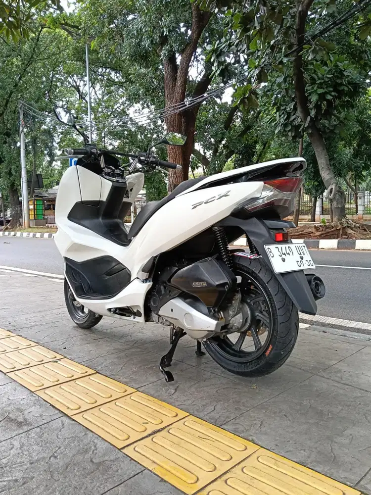 DP MINIM 2.500 CASH KREDIT HONDA PCX 150 CBS ISS THN 2020 PAJAK IDUP