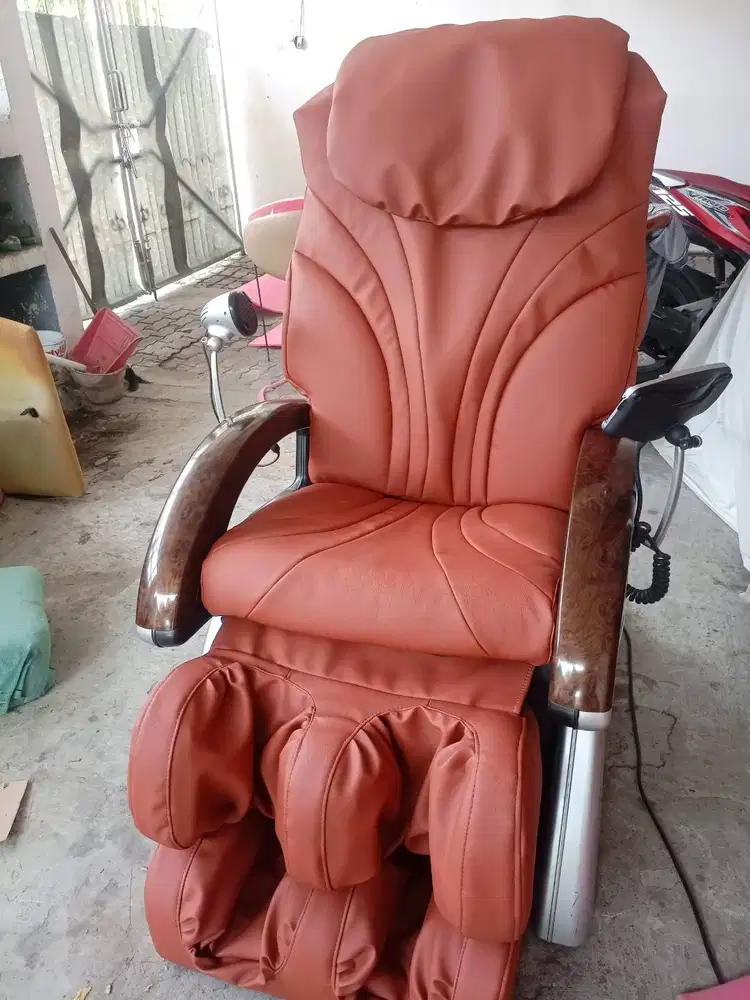 menerima perbaikan kursi pijat reclining