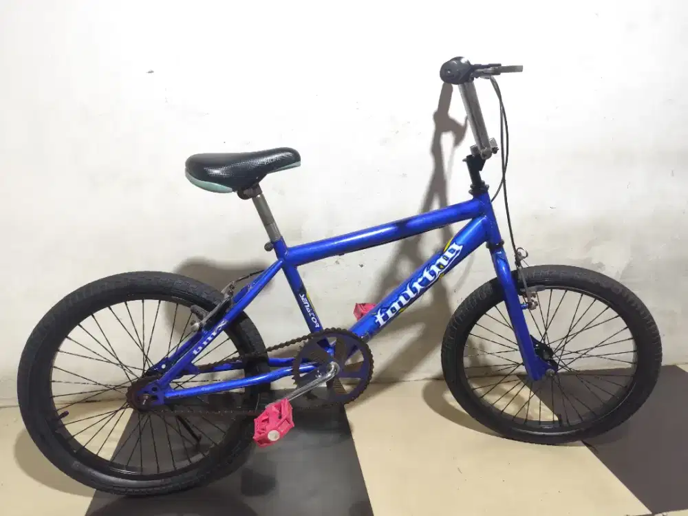 Sepeda bmx ukuran 20 siap pakai
