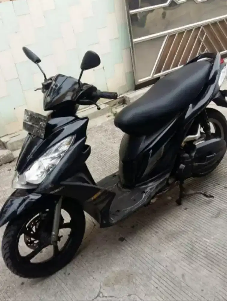 Suzuki skydrive hitam 2009