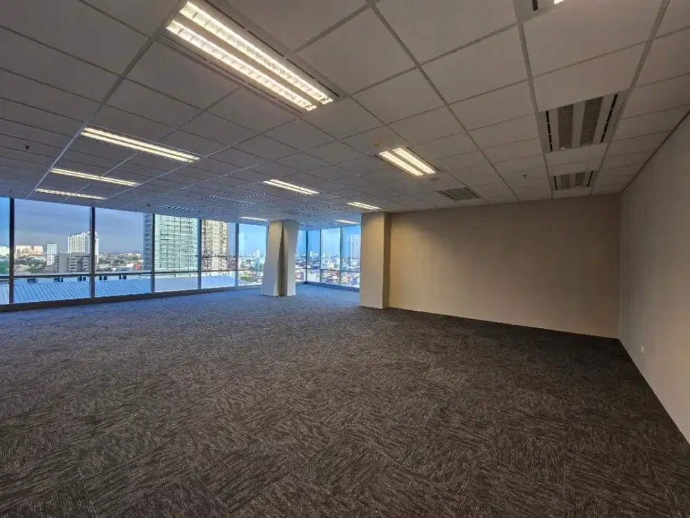 Sewa Kantor Prudential Centre 163 sqm Fitted New Corner Unit