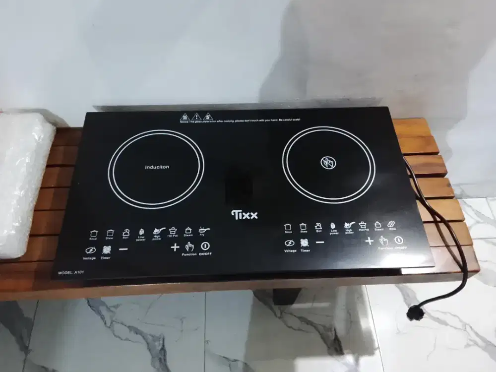 Kompor Listrik Induksi Tixx
