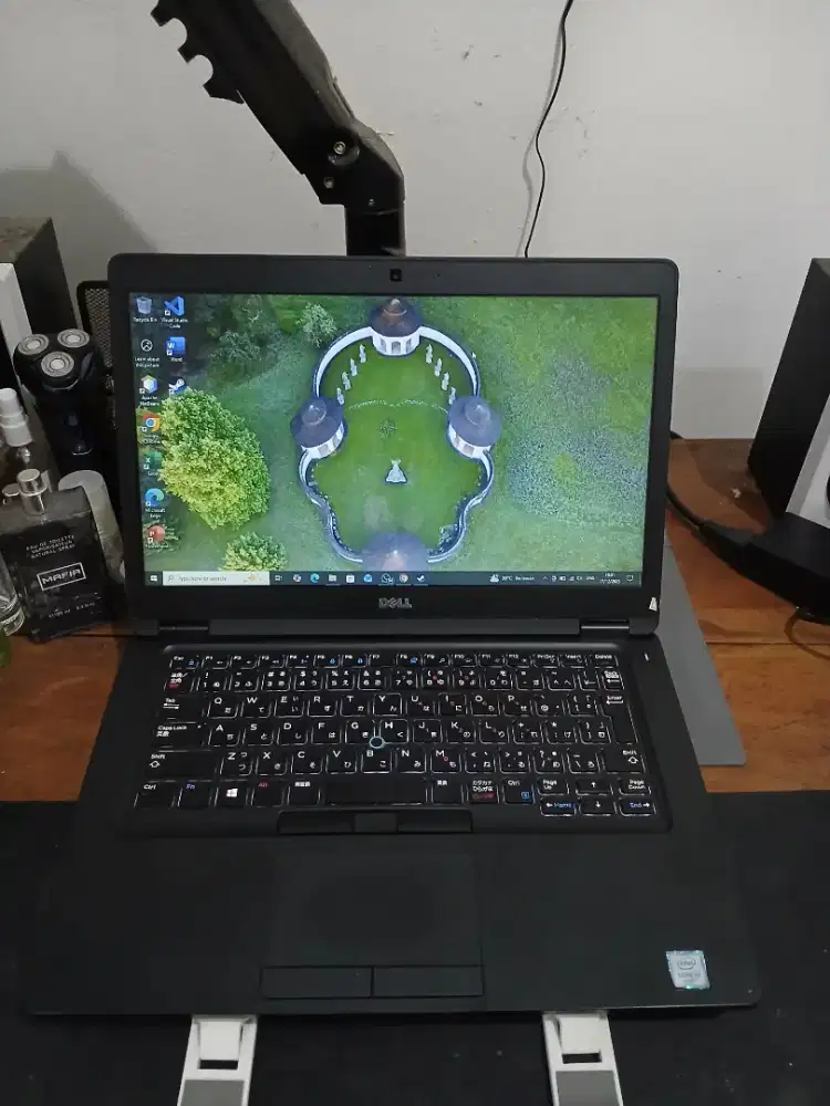 Laptop Dell Latutude 5480 ,Core i5 gen 6 ,Ssd M.2 256Gb ,Ram12 Gb Ddr4