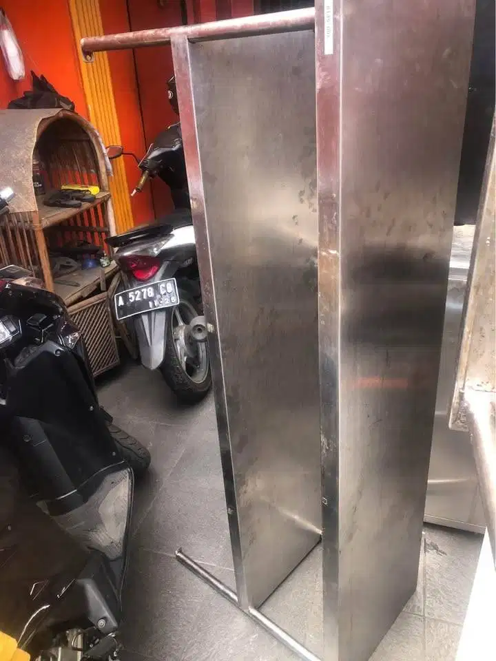 Meja stainless adjustable double shelf