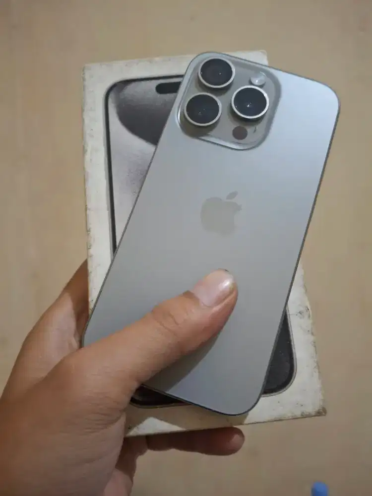 IPHONE 15 PRO 256GB NATURAL TITANIUM INTER