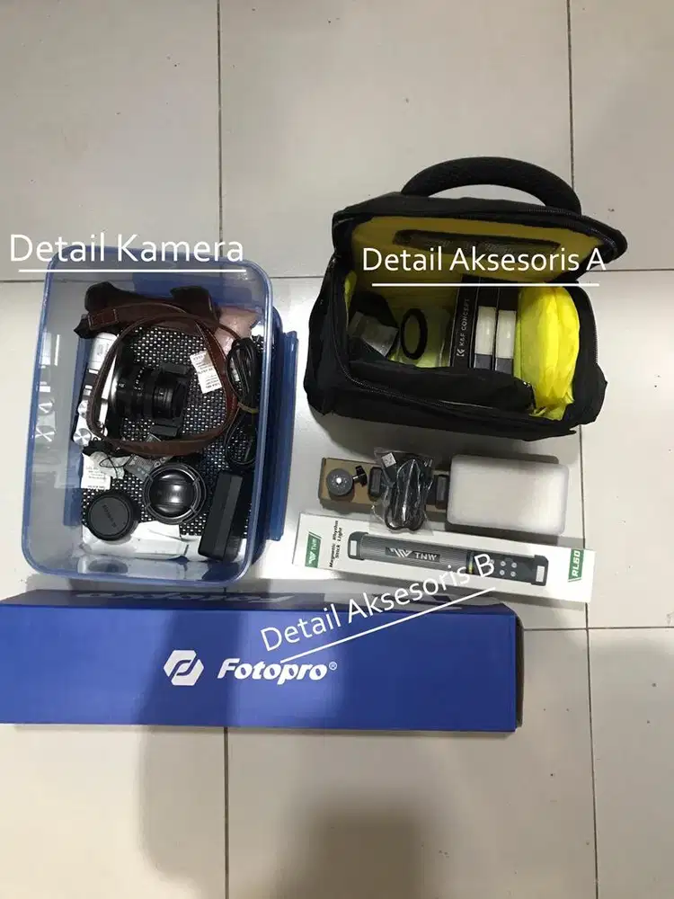 Fujifilm XM1 + 2 Lensa + 2 Light + Tripod + 3 Filter dan lainnya