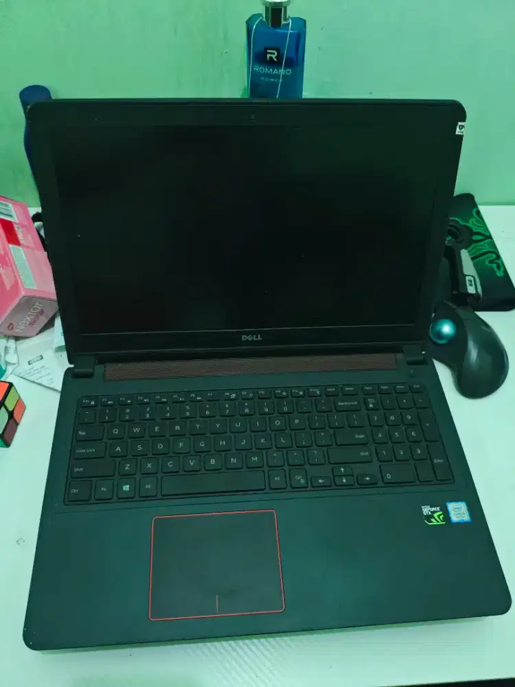 Dell Inspiron 15  512gb ssd ram 16 gb
