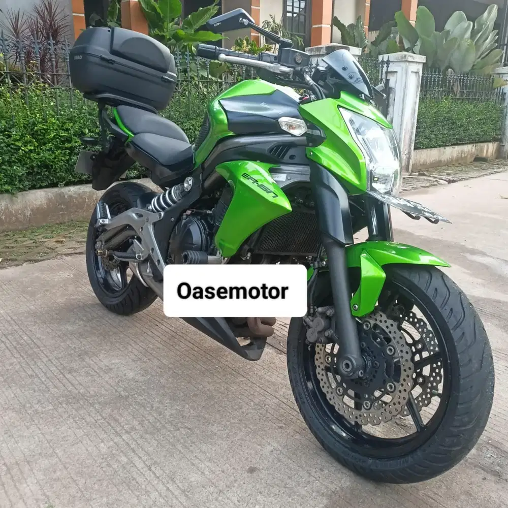 (B) Kawasaki Ninja ER-6N 650cc tahun 2012